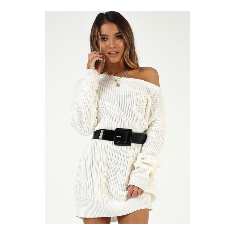 SWEATER DRESS 🌹